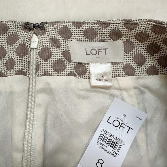 NWT LOFT Ecru Polka Dot Mini Skirt Latte Dot Taupe Cream Size 8 - Picture 9 of 11
